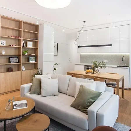 Cozy In The Center Appartamento Częstochowa